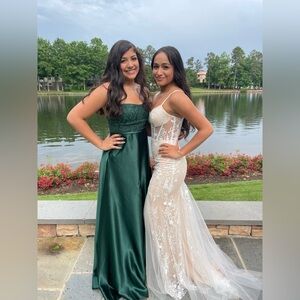 Elegant Green Evening Gown